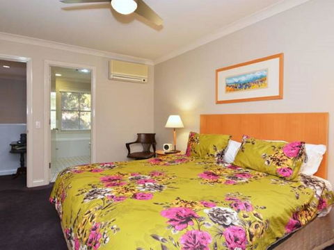 Villa 3br Chianti Villa Located Within Cypress Lakes Resort - Yamba Accommodation 9