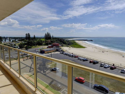 Ebbtide 27 - Yamba Accommodation 4