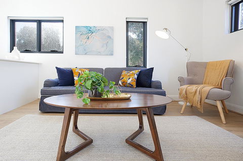 Stylish Apartment With Garage Near Bondi Beach - Yamba Accommodation 12