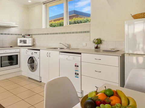 Seashells Apartments Merimbula - Yamba Accommodation 8