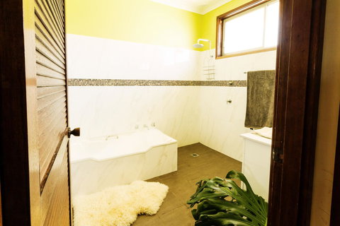 Coal D\' Vine VIEW - Cessnock NSW - Yamba Accommodation 16