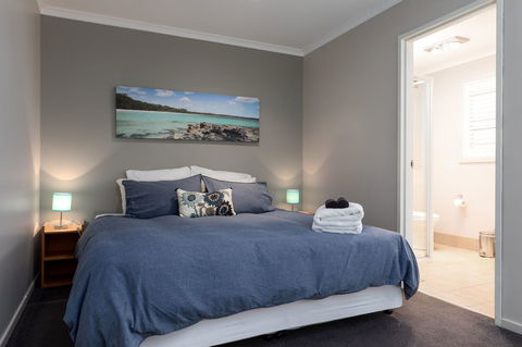 The Edgewater On Greville - Yamba Accommodation 28