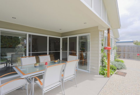 Armidale Cottage - House 2 - Yamba Accommodation 5