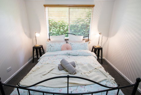 Armidale Cottage - House 2 - Yamba Accommodation 25