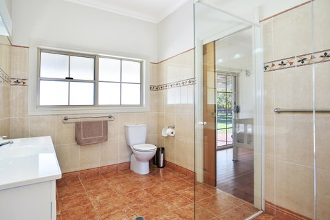 Terara Riverside Retreat - Yamba Accommodation 17