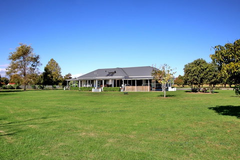 Terara Riverside Retreat - Yamba Accommodation 5