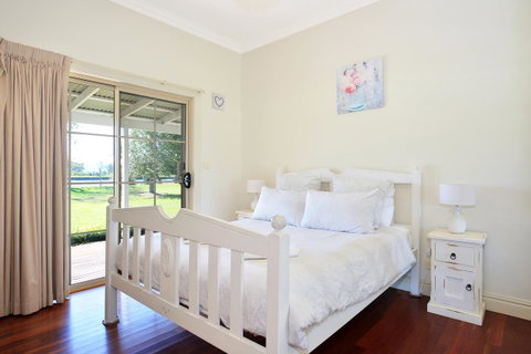 Terara Riverside Retreat - Yamba Accommodation 14