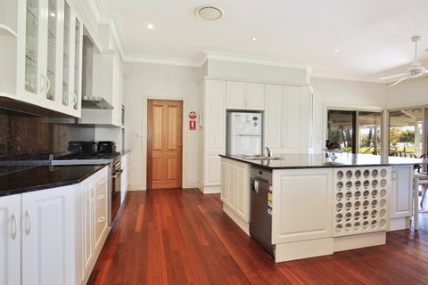 Terara Riverside Retreat - Yamba Accommodation 8