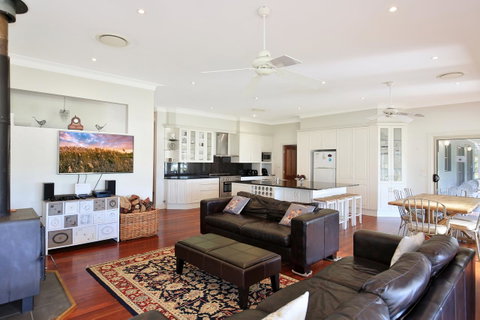 Terara Riverside Retreat - Yamba Accommodation 6