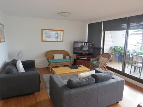 Manly Paradise Motel & Apartments - Yamba Accommodation 25