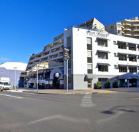 Manly Paradise Motel  Apartments - Yamba Accommodation