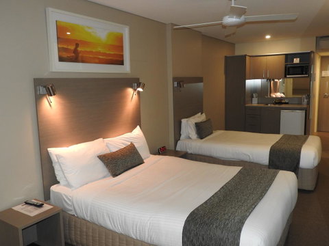 Manly Paradise Motel & Apartments - Yamba Accommodation 1