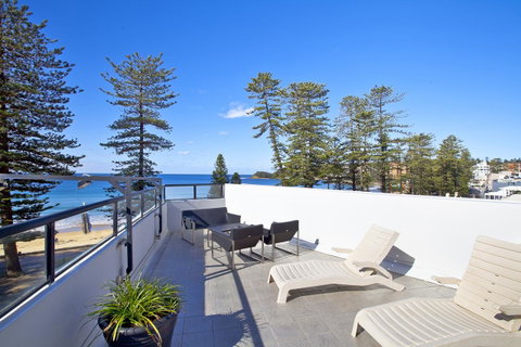 Manly Paradise Motel & Apartments - Yamba Accommodation 17