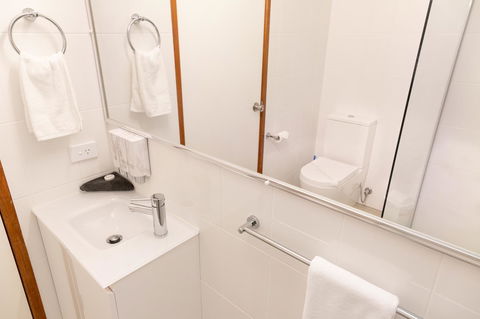 Sapphire Waters Motor Inn - Yamba Accommodation 2