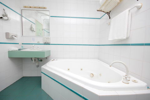 Sapphire Waters Motor Inn - Yamba Accommodation 7