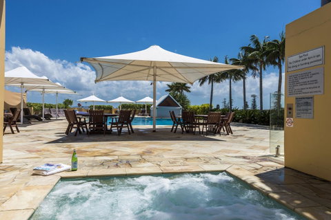 Oaks The Entrance Waterfront Suites - Yamba Accommodation 20