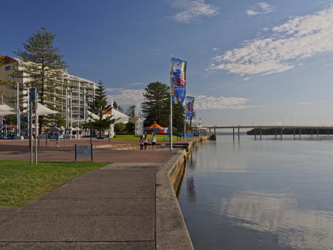 Oaks The Entrance Waterfront Suites - Yamba Accommodation 12