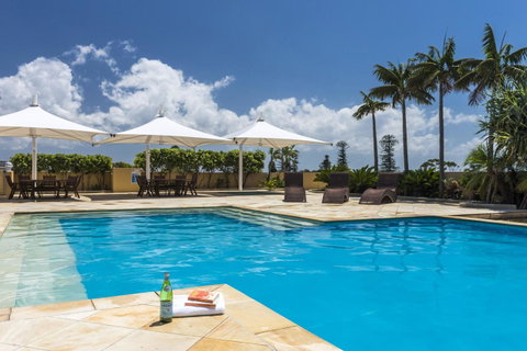 Oaks The Entrance Waterfront Suites - Yamba Accommodation 5