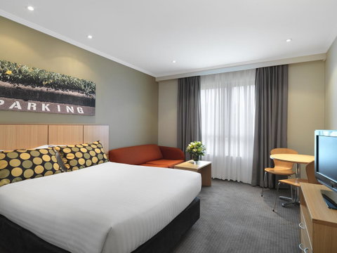 Mercure Sydney Bankstown - Yamba Accommodation 4