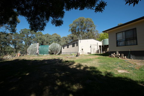 Pound Creek Gallery - Yamba Accommodation 22