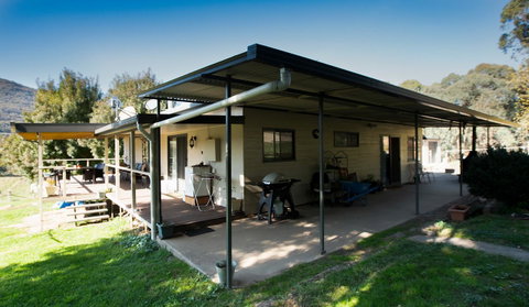 Pound Creek Gallery - Yamba Accommodation 4