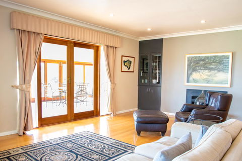 Belmont - Yamba Accommodation 13