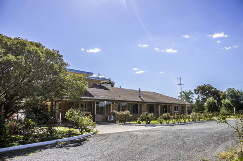 Allonville Gardens Motel - Yamba Accommodation 11