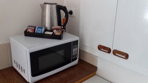 Allonville Gardens Motel - Yamba Accommodation 6