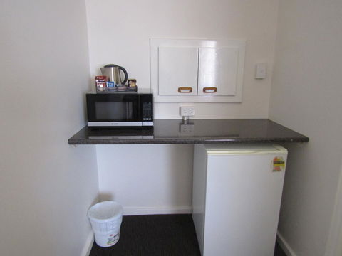 Allonville Gardens Motel - Yamba Accommodation 16