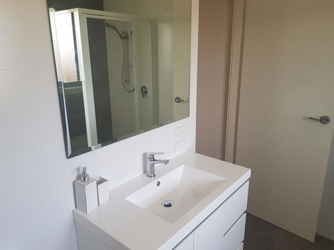 Golden Hill Cottage - Yamba Accommodation 3