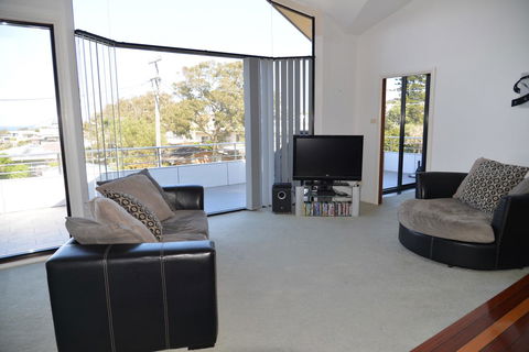 The Boat House - Yamba Accommodation 9