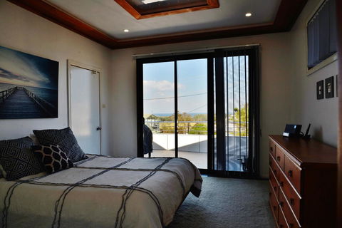The Boat House - Yamba Accommodation 11