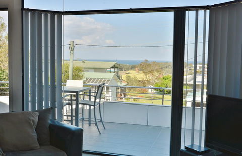 The Boat House - Yamba Accommodation 1