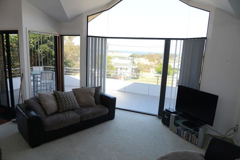The Boat House - Yamba Accommodation 6