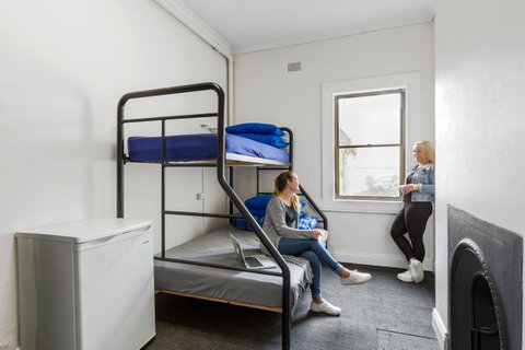 Ady's Place Backpackers, Sydney - Yamba Accommodation 1