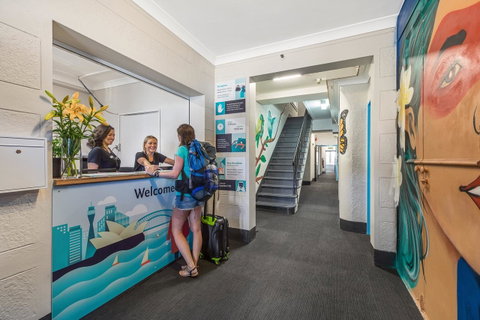 Ady's Place Backpackers, Sydney - Yamba Accommodation 6