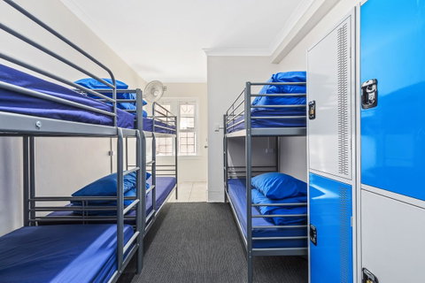 Ady's Place Backpackers, Sydney - Yamba Accommodation 13