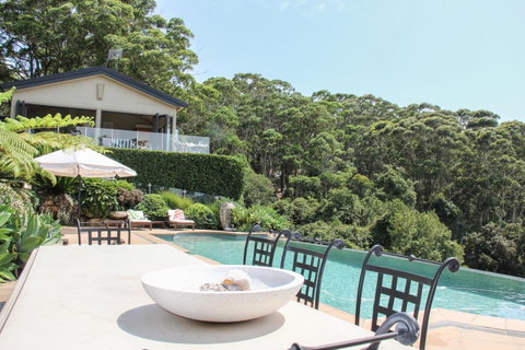 The Outlook Cabana - Yamba Accommodation 13