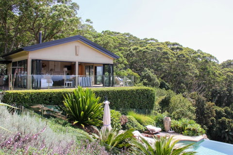 The Outlook Cabana - Yamba Accommodation 10