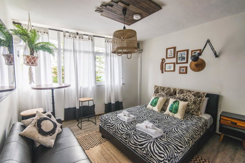 Designer Studios Manly - Yamba Accommodation 27
