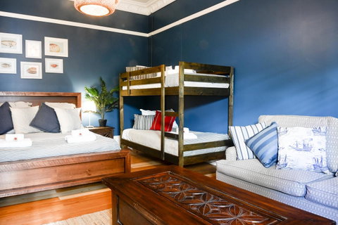 Designer Studios Manly - Yamba Accommodation 8