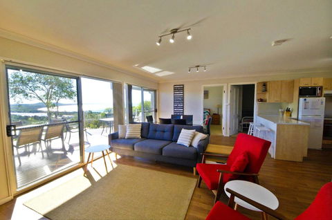 Coastwatch, 26 Comara Terrace - Yamba Accommodation 4