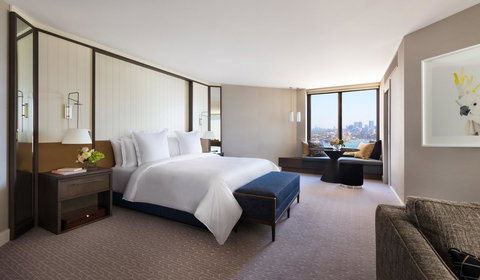 Four Seasons Hotel Sydney - Yamba Accommodation 7
