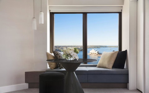 Four Seasons Hotel Sydney - Yamba Accommodation 3