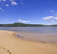 BookerBay Retreat - Yamba Accommodation