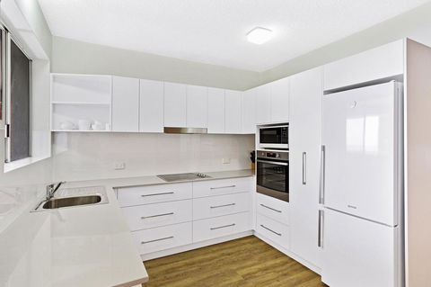 Victoria Parade, Kiah, Unit 10, 53 - Yamba Accommodation 4