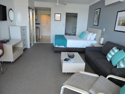 BASE Holidays - Ettalong Beach Premium Apartments - Yamba Accommodation 18