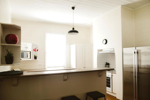 Morpeth Cottage - Yamba Accommodation 32