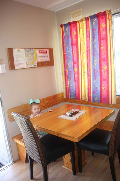 Lani\'s Holiday Island - Yamba Accommodation 18