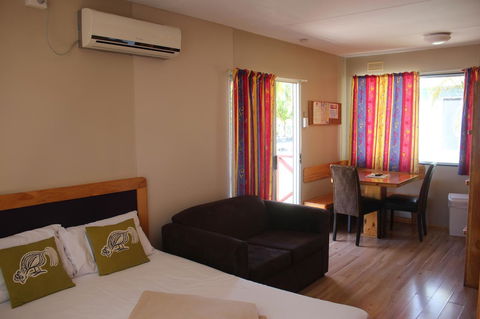 Lani\'s Holiday Island - Yamba Accommodation 15